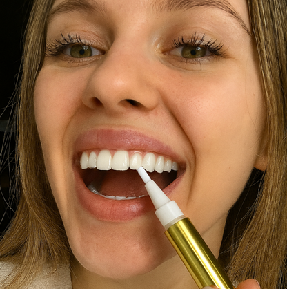 SmileLuxe Pen Klinisch Geïnspireerde Formule met Peroxide-Duo en Xylitol