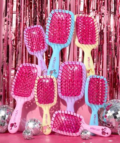 Luna Brush Barbie Glätte. Glanz. Ganz du – mit Barbie