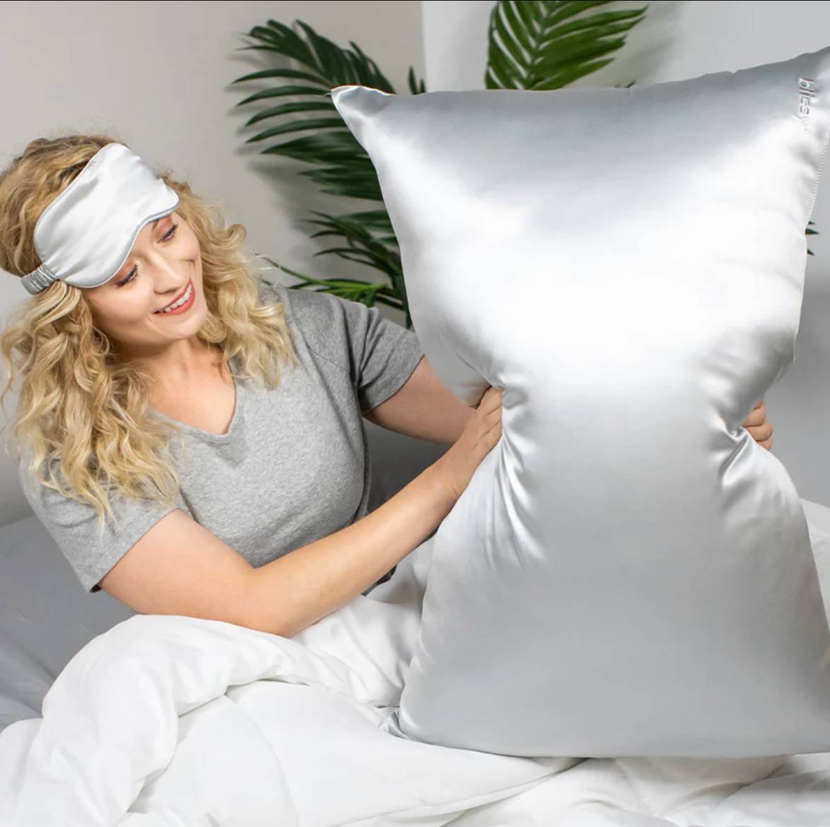 Silka Pillow Case Wake up to better Skin & Hair